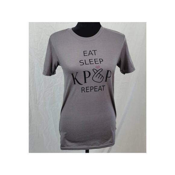 Gildan Performance Grey Graphic Tee Women's Small - Picture 1 of 4